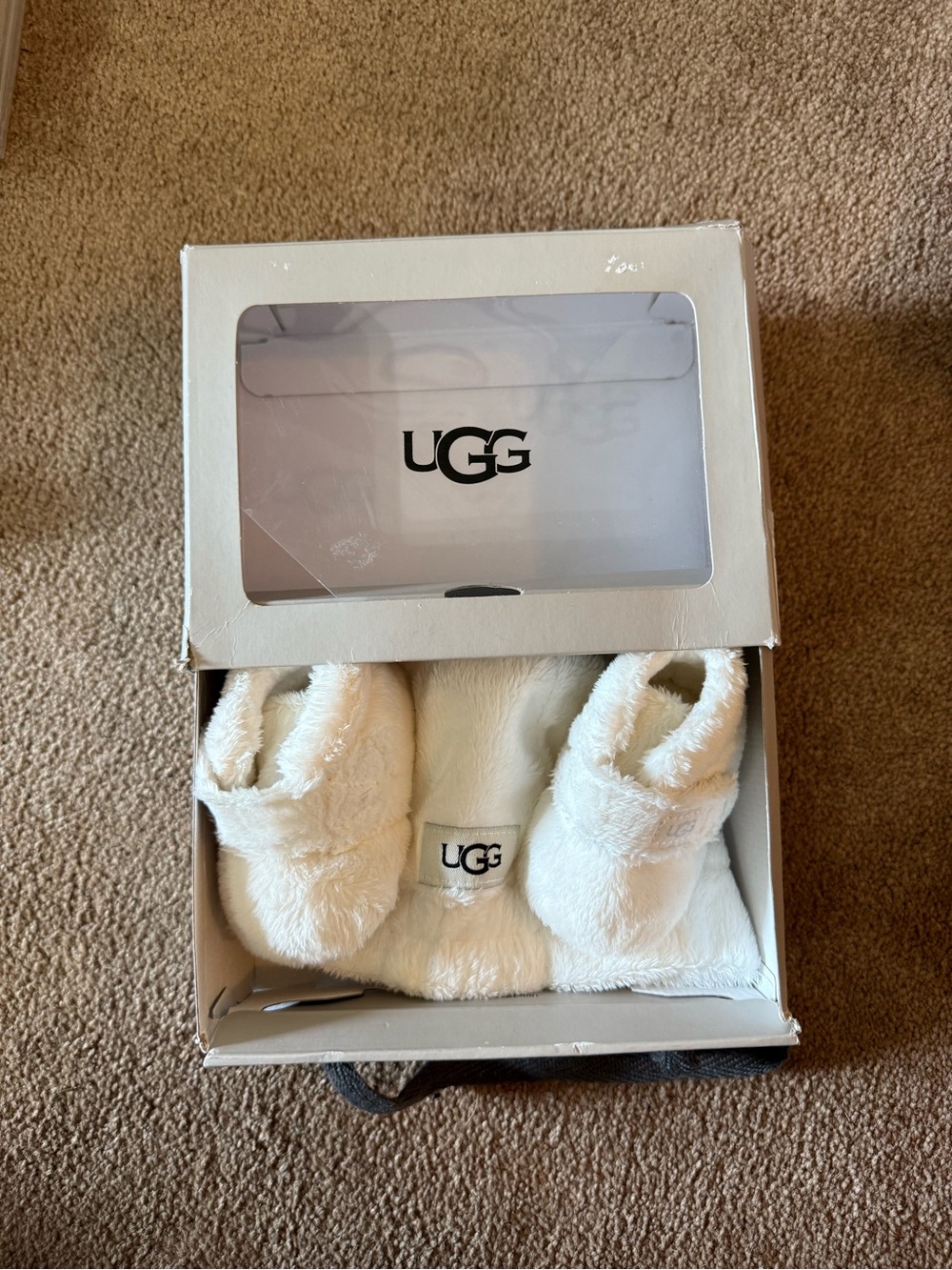 UGG Baby Plush Slipper & Hat Gift Set